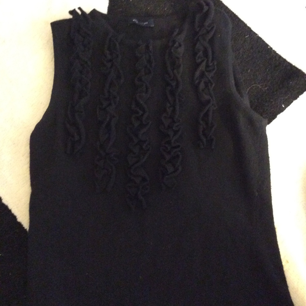 Burberry 100% lambwool sweater vest